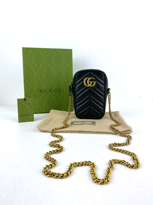 Gucci Marmont MiniTaske- Sort Med Guldhardware - (Nypris 5.755 kr/770 Euro)