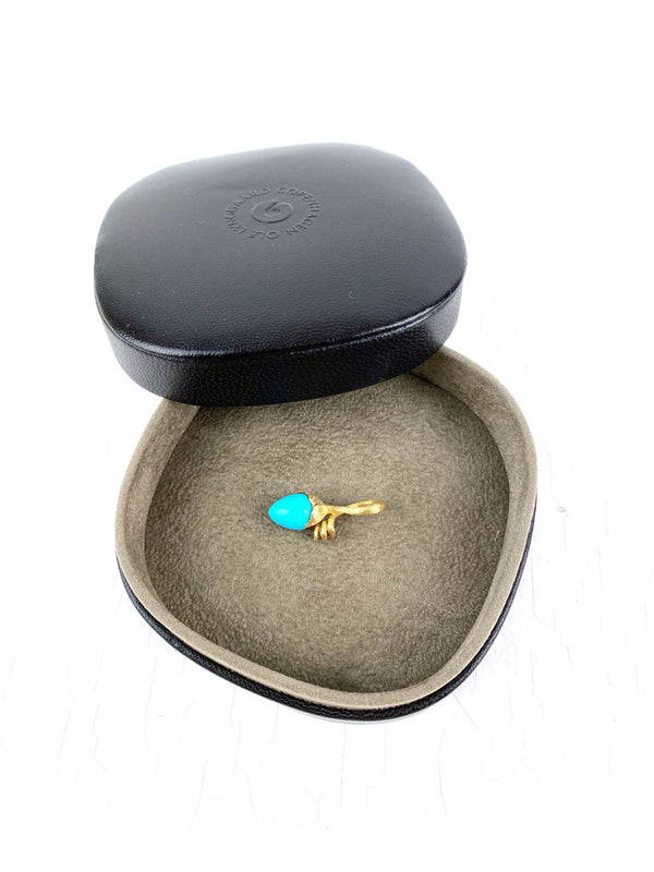 Ole Lynggaard Lotus Spire Vedhæng - 18 Karat Guld med Turkis - (Nypris ca 10.500 kr)