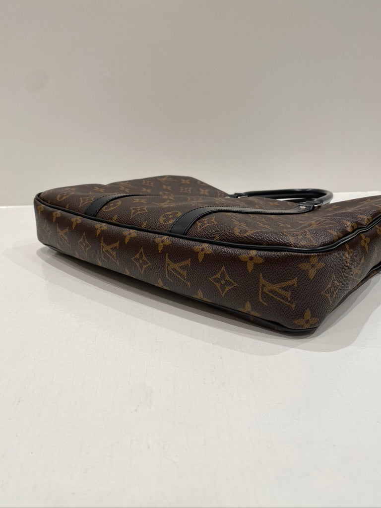Louis Vuitton Monogram Porte-Documents/ Klassisk Arbejdstaske - (Nypris ca 17.600 kr)