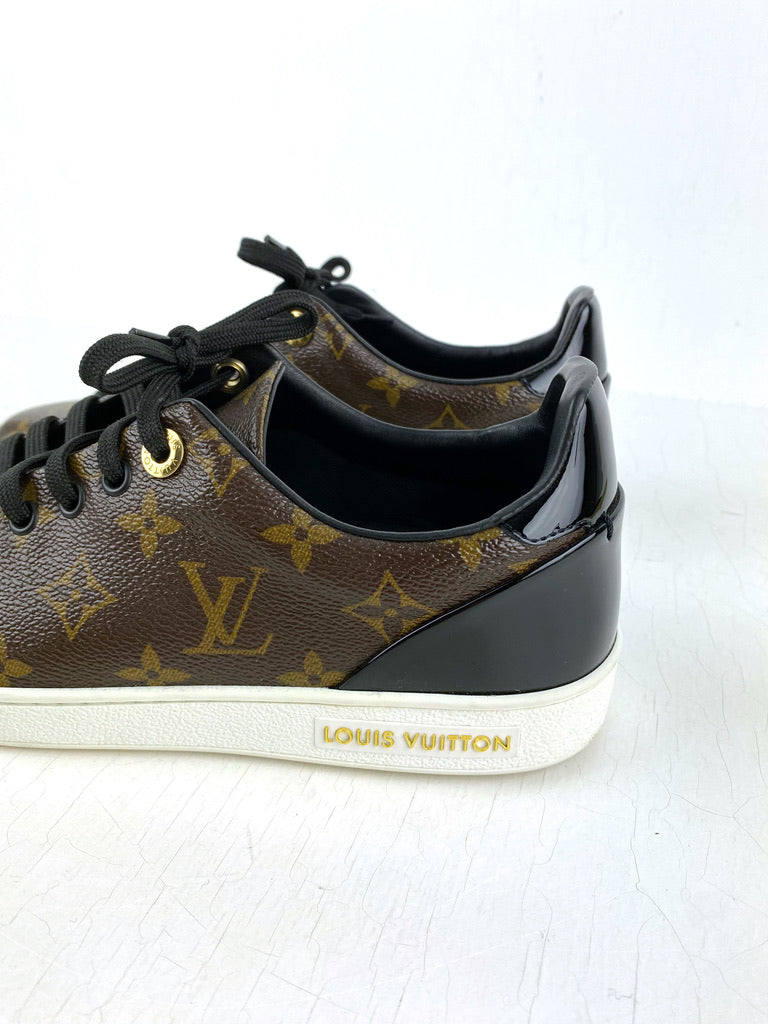 Louis Vuitton Trainer/Sneakers - Str 38,5 - Bemærk De Er Store I Størrelsen! - (Nypris ca 6.500 kr)