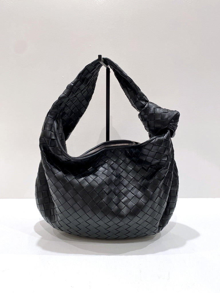 Bottega Veneta Jodie Bag - Sort - (Nypris 23.867 kr/ 3.200 Euro Original Kvittering medfølger)