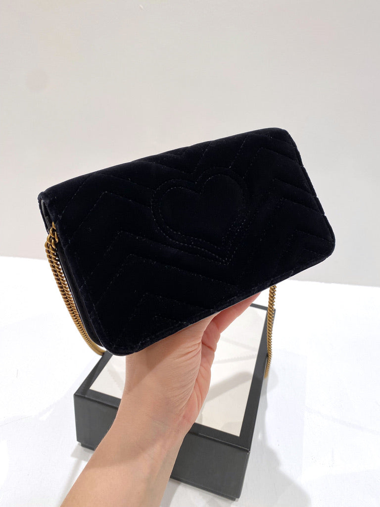 Gucci Marmont Super Mini Taske - Velour Sort.