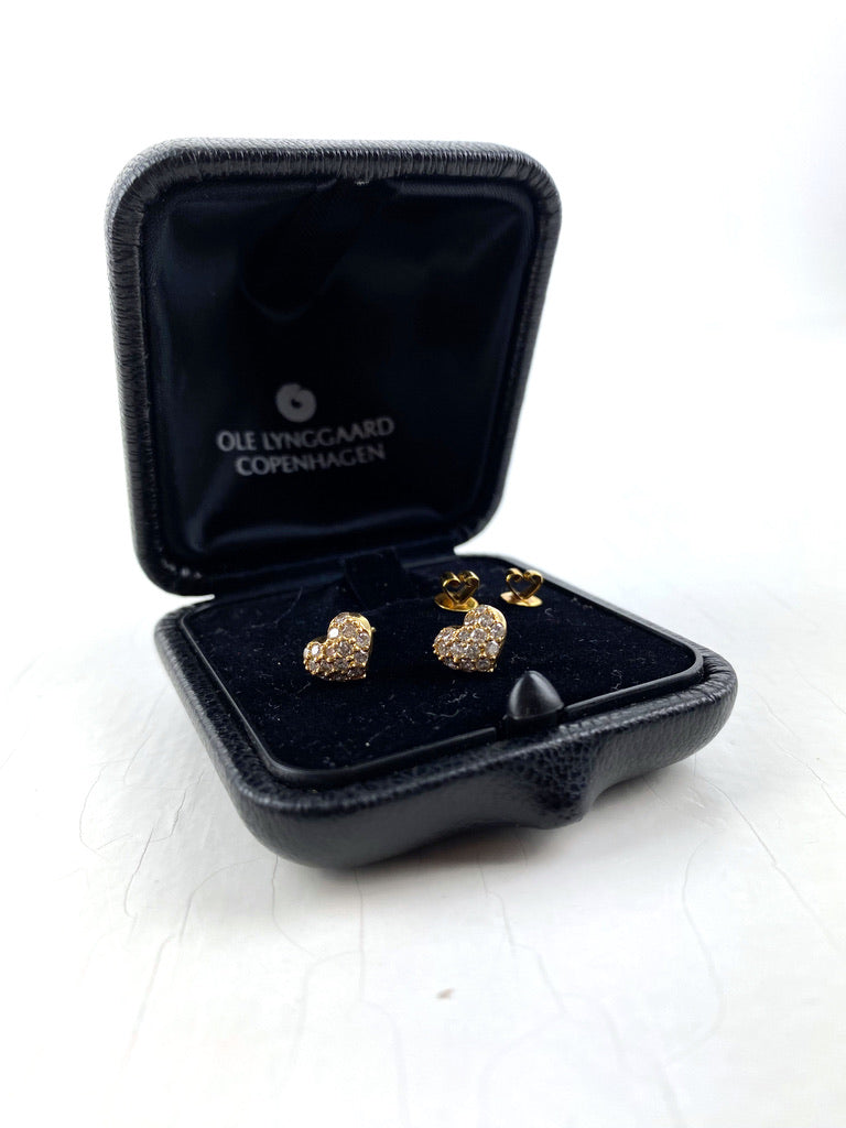 Ole Lynggaard Heart Ørestikker - 18 Karat guld Med Diamanter ( De store)