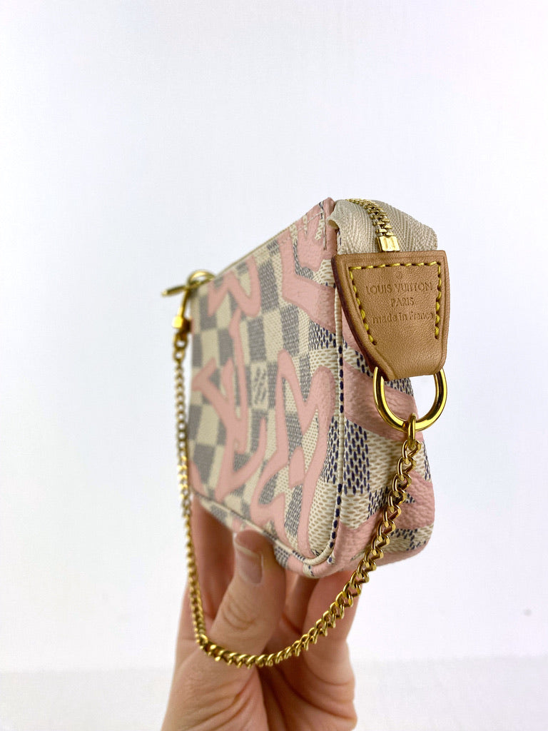 Louis Vuitton Mini Pochette - Limited Edition - (Nypris ca 4.550- 4.850kr)
