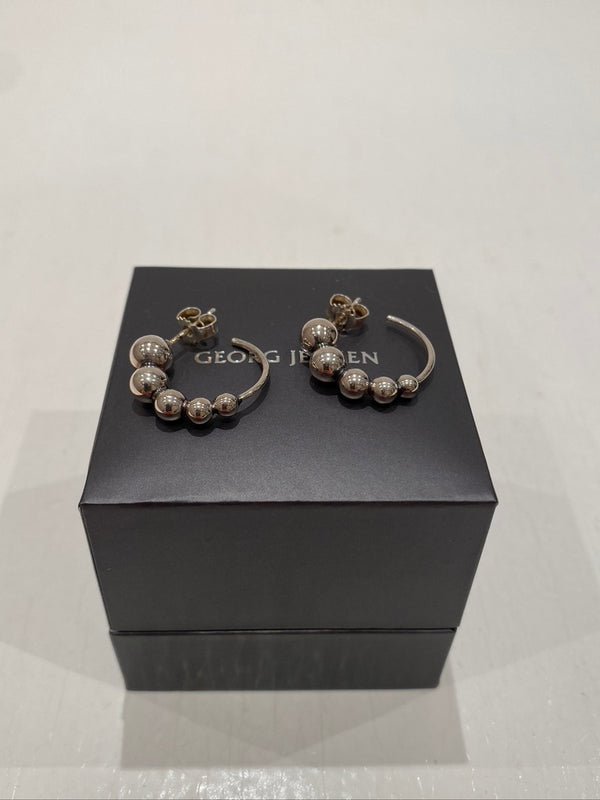 Georg Jensen - Moonlight Grapes Øreringe - Sølv. (Nypris 1.900 kr)