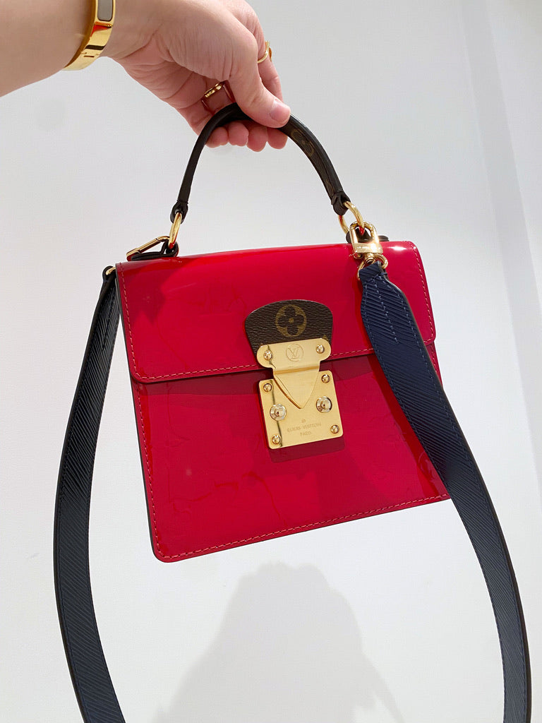 Louis Vuitton Spring Street Handbag - Patent Scarlet/ Rød Lak