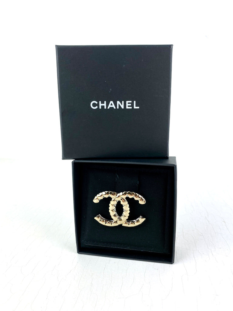 Chanel Broche - Mål: L. ca 4,5 cm