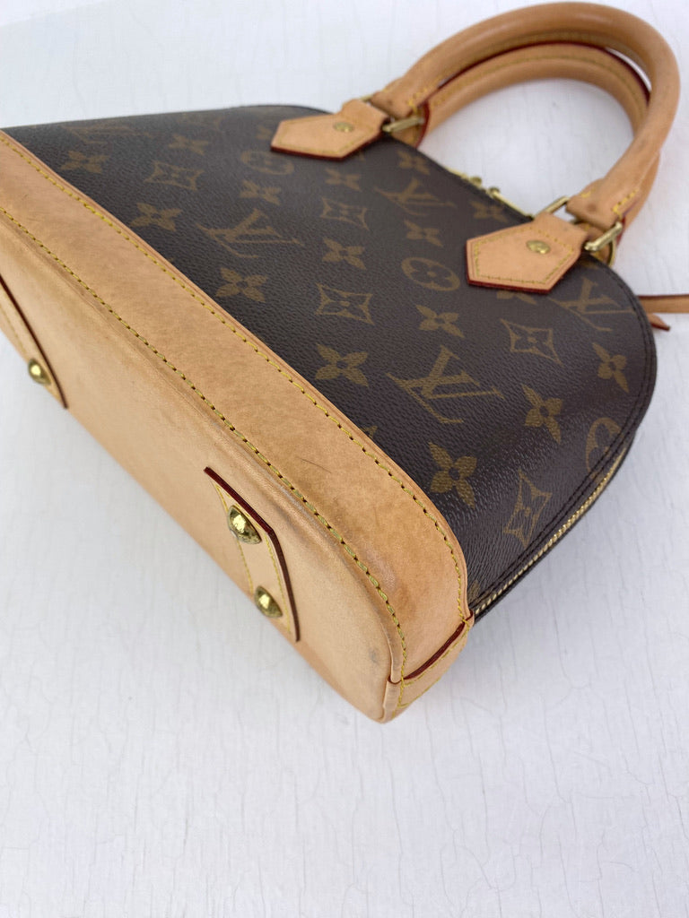 Louis Vuitton Alma BB Monogram Bag - (Nypris 11.600 kr)