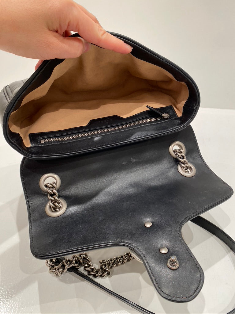 Gucci Marmont Medium Taske - (Nypris ca 17.450 kr)