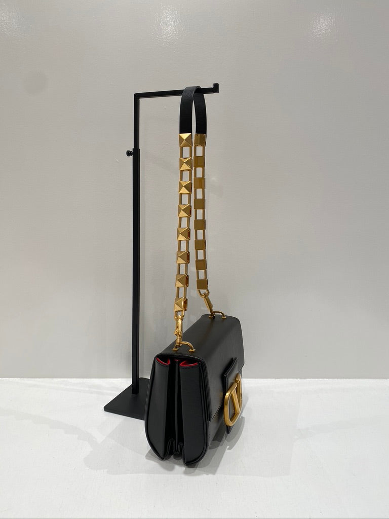 Valentino Garavani Stud Sign V LOGO Taske - (Nypris ca 18.700 kr/2.500 Euro - Kvittering medfølger!)