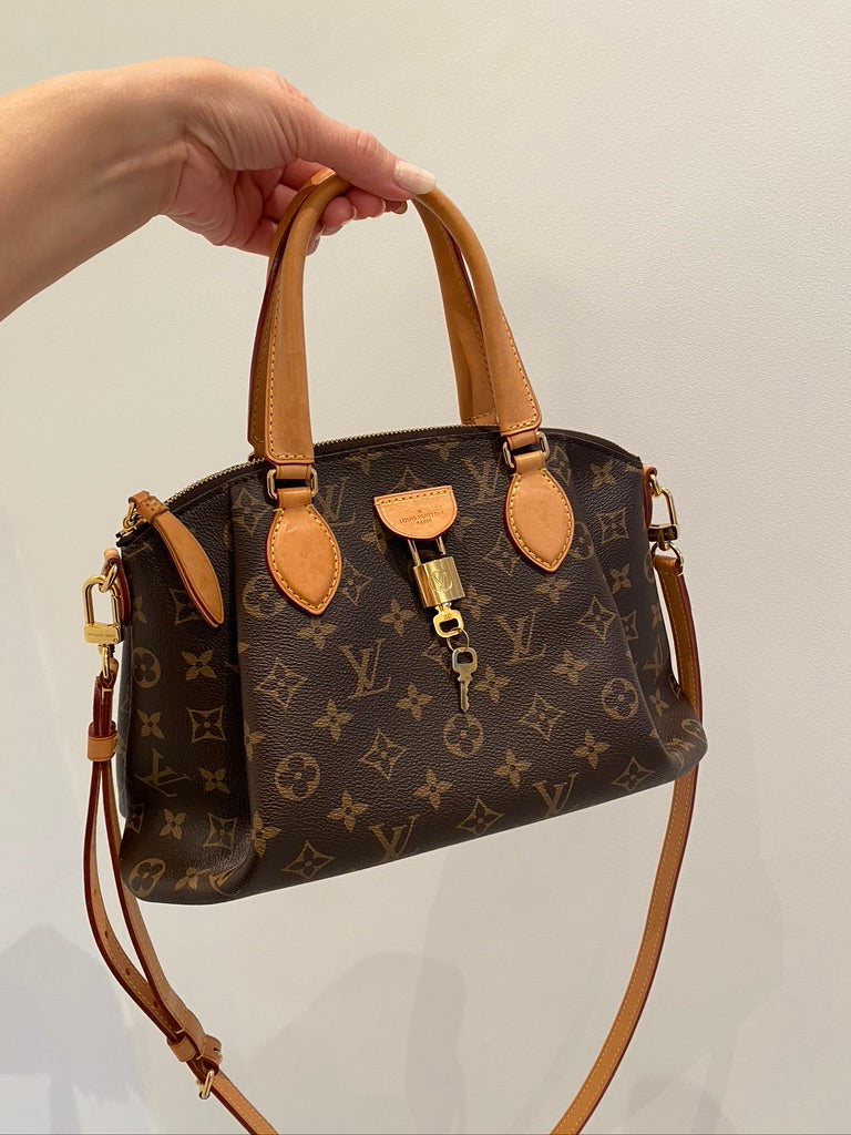 Louis Vuitton Monogram Rivoli PM Taske