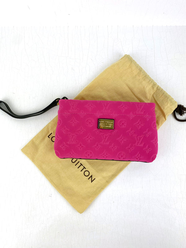 Louis Vuitton Pink Clutch - Scuba Pochette
