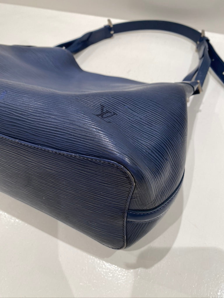 Louis Vuitton Epi Taske + GRATIS PUNG