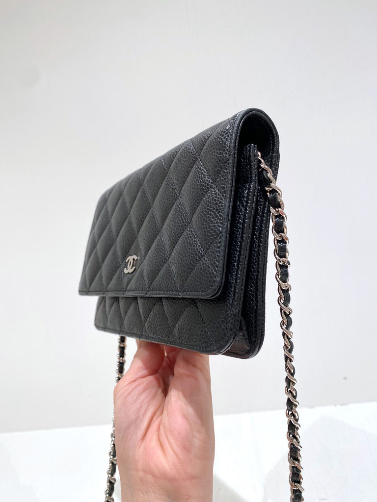 Chanel Wallet On Chain - Caviar Med Sølvhardware - (Nypris 25.040 kr)