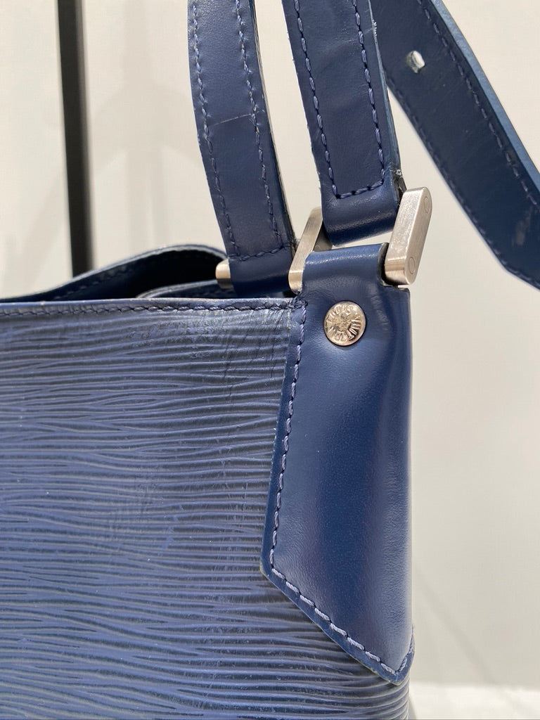 Louis Vuitton Epi Taske + GRATIS PUNG