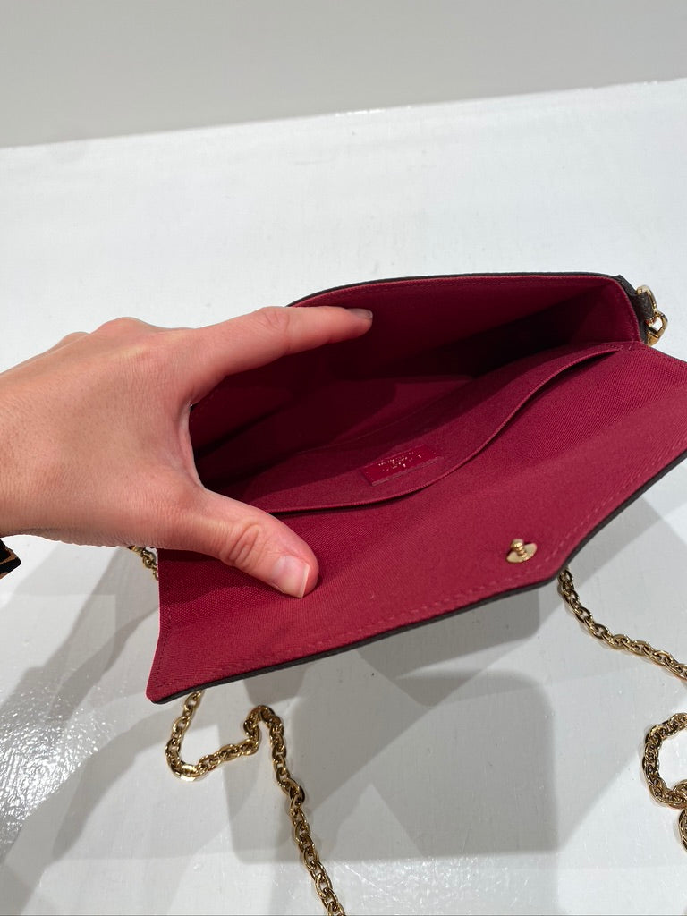 Louis Vuitton Pochette Félicie Monogram - (Nypris 9.400 kr)