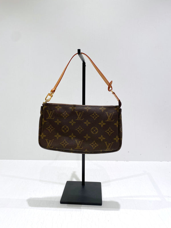 Louis Vuitton Pochette Taske Monogram