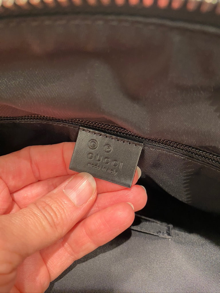 Gucci Taske - Sort Med klassisk Gucci Stribe