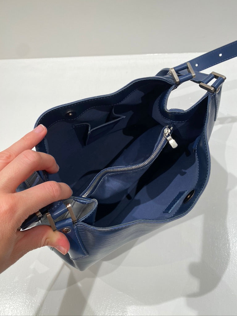 Louis Vuitton Epi Taske + GRATIS PUNG