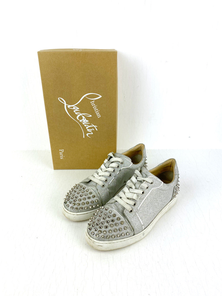 Christian Louboutin Sneakers - Str 38 - (Nypris 5.450 kr)