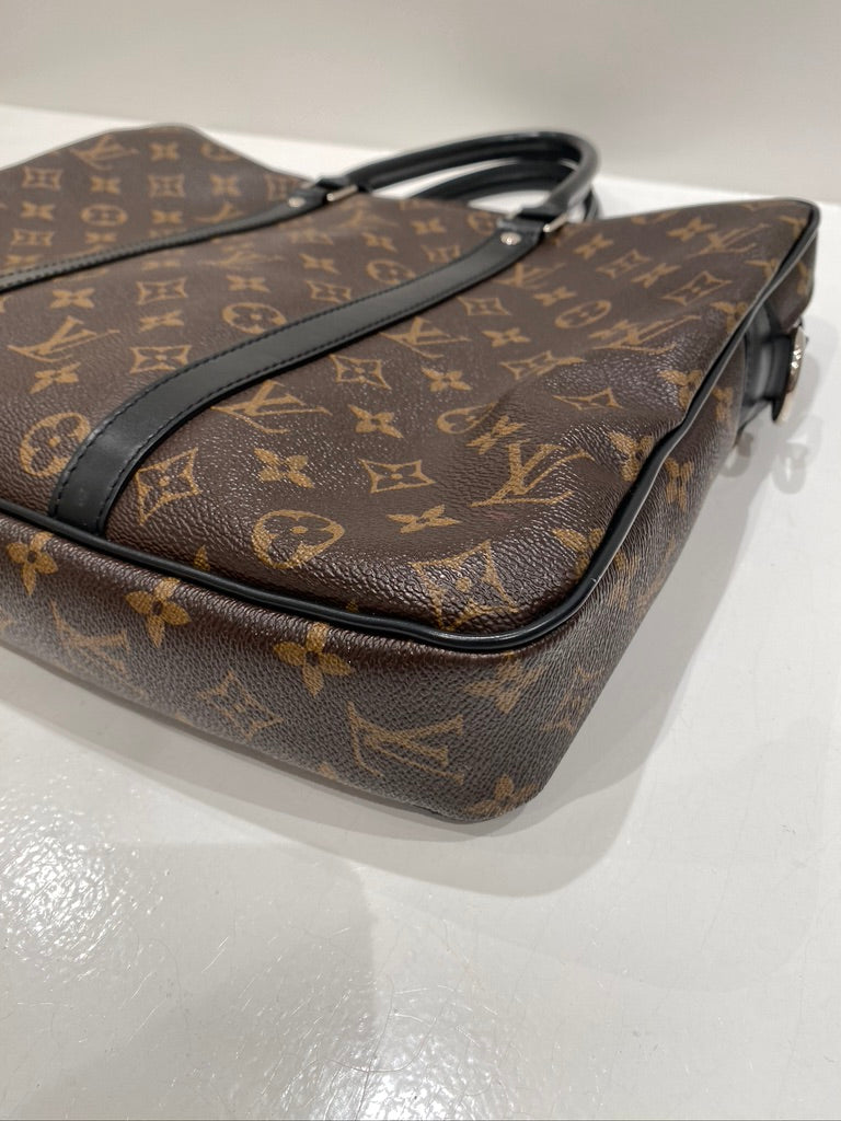 Louis Vuitton Monogram Porte-Documents/ Klassisk Arbejdstaske - (Nypris ca 17.600 kr)