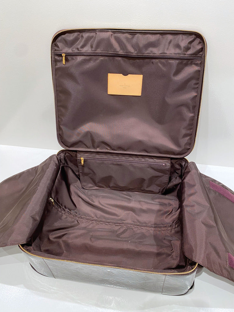 Louis Vuitton Trolley (45 cm)/Kabinekuffert  I Bordeaux Vernis- (Nypris ca 21.000 for en lignende kuffert)