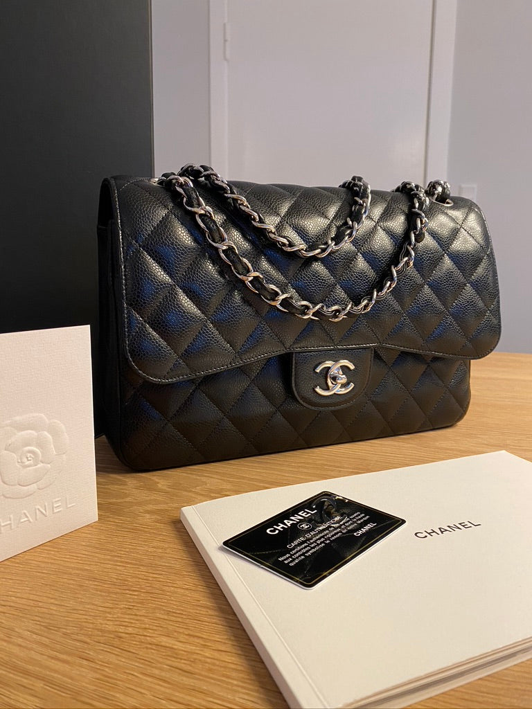 Chanel Classic Large Flap - (Nypris 86.830 kr)
