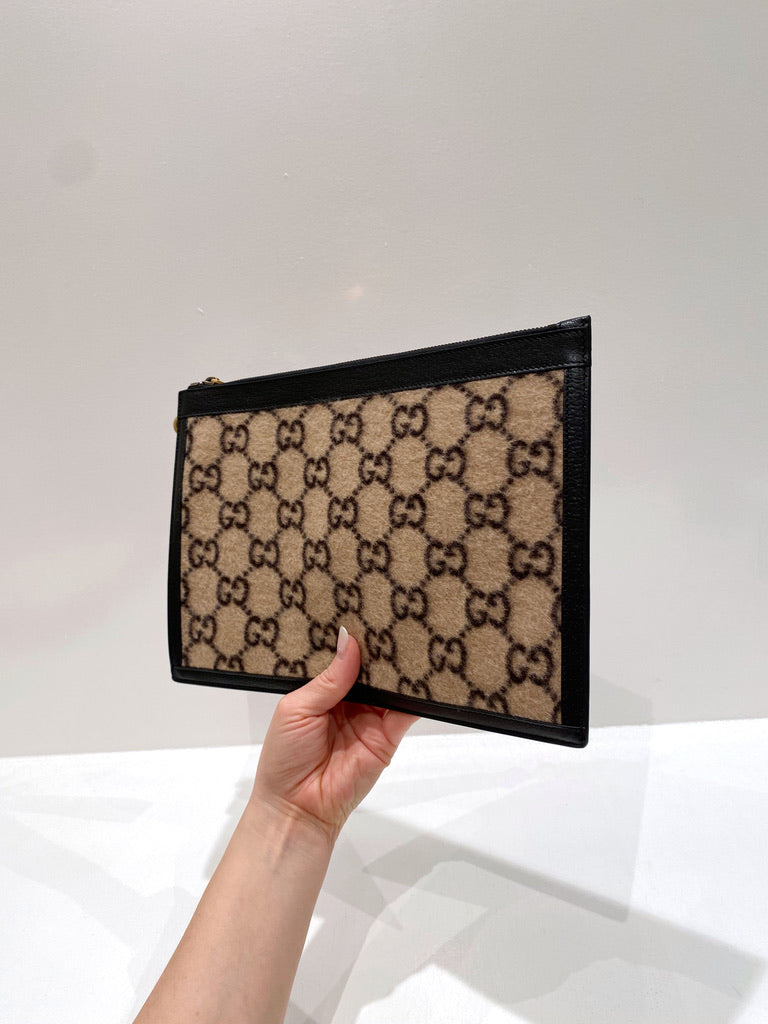 Gucci Clutch Monogram