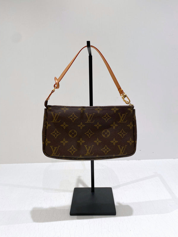 Louis Vuitton Pochette Taske Monogram