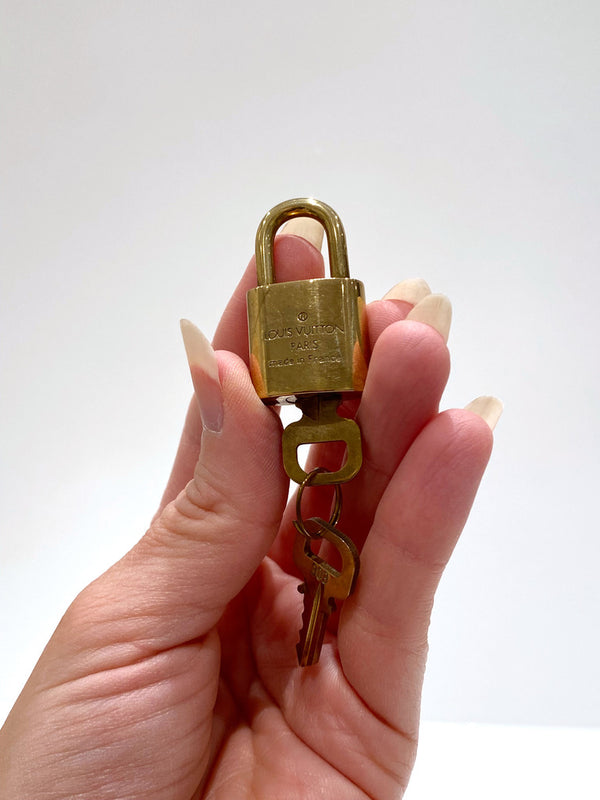 Louis Vuitton Hængelås - Guldfarvet