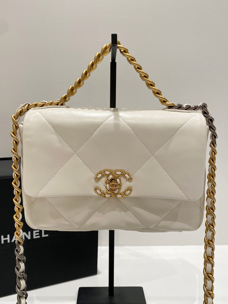 Chanel 19 Small Handbag/Crossbody  - (Nypris 50.850 kr)