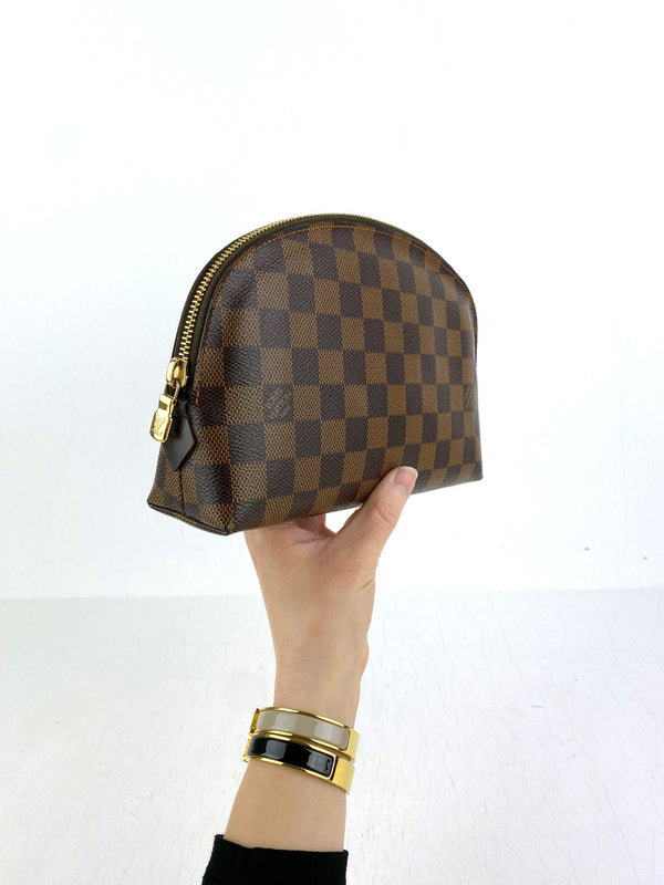Louis Vuitton Cosmetic Pouch Damier Ebene - Stor - (Nypris ca 3.900 kr)