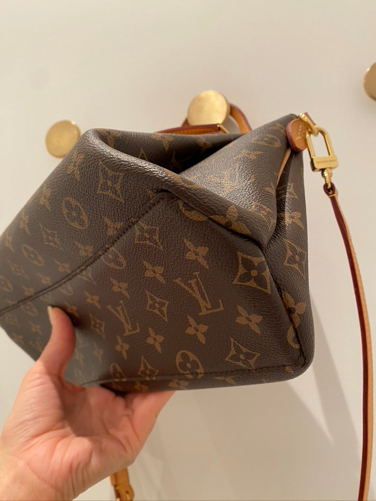 Louis Vuitton Monogram Rivoli PM Taske