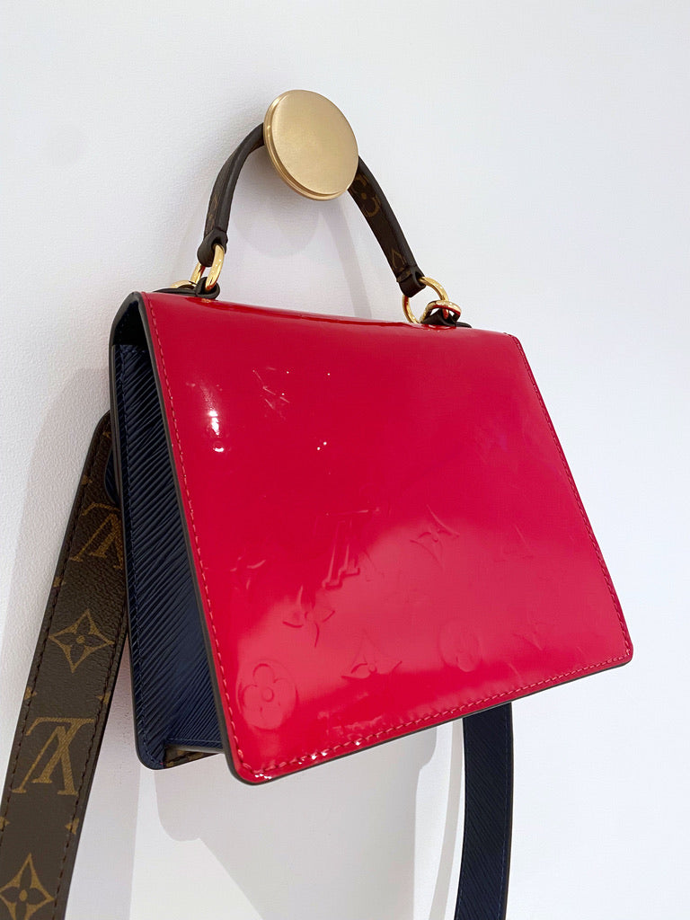 Louis Vuitton Spring Street Handbag - Patent Scarlet/ Rød Lak