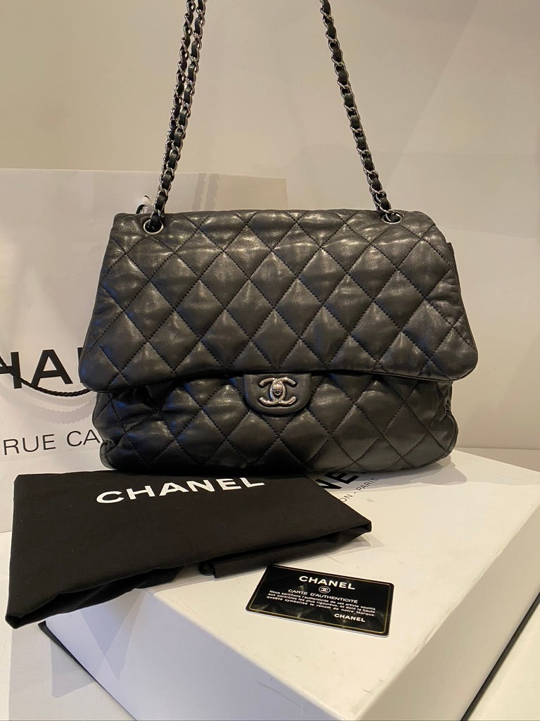 Chanel Black Quilted Lambskin Leather Maxi 3 Accordion Flap Bag