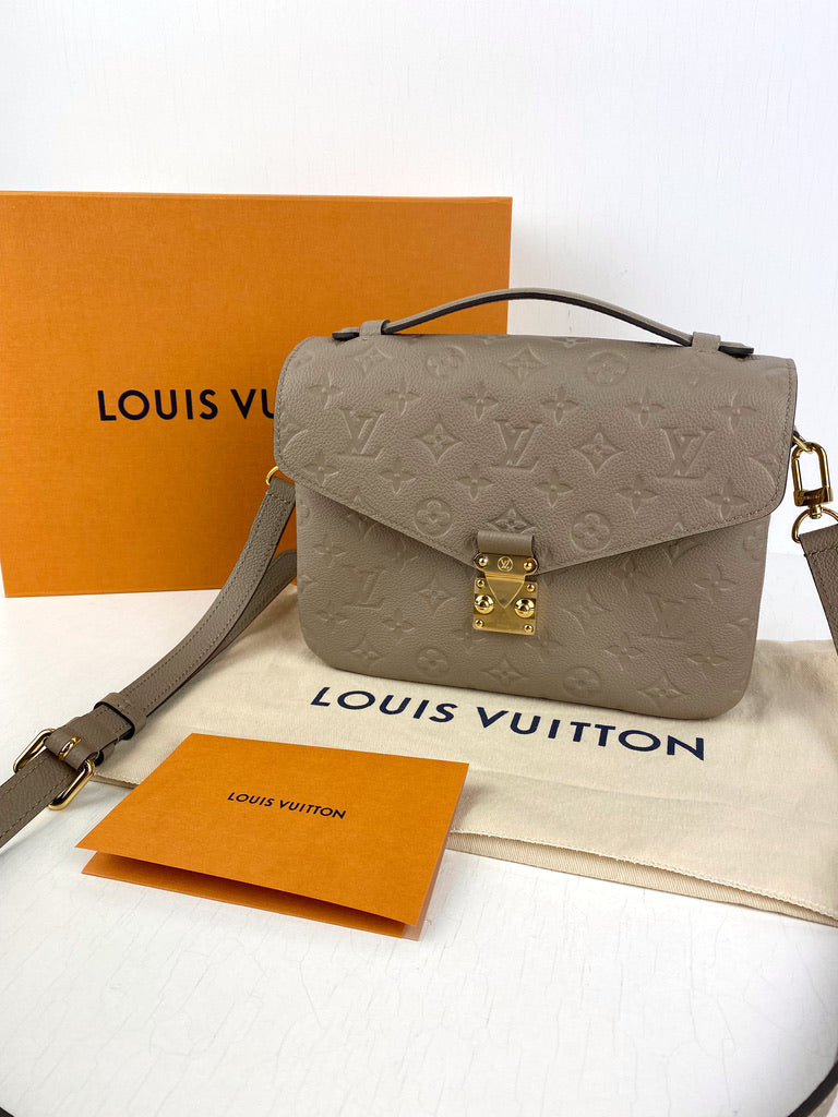 Louis Vuitton Pochette Mètis Monogram Empreinte - Dune- (Nypris 16.300 kr)