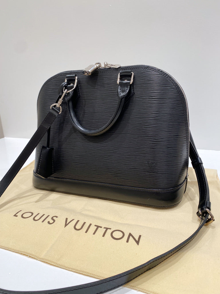 Louis Vuitton Alma Epi Noir - (Nypris ca 14.000 kr)