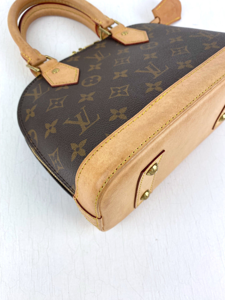 Louis Vuitton Alma BB Monogram Bag - (Nypris 11.600 kr)