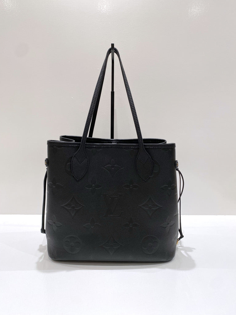 Louis Vuitton Neverfull MM Empreinte Tote Bag - Sort - (Nypris 16.300 kr)