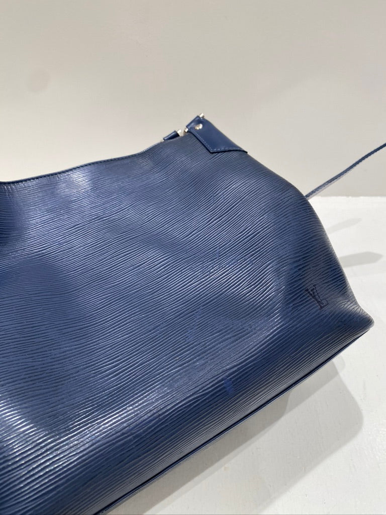 Louis Vuitton Epi Taske + GRATIS PUNG