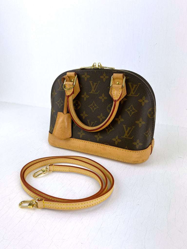 Louis Vuitton Alma BB Monogram Bag - (Nypris 11.600 kr)