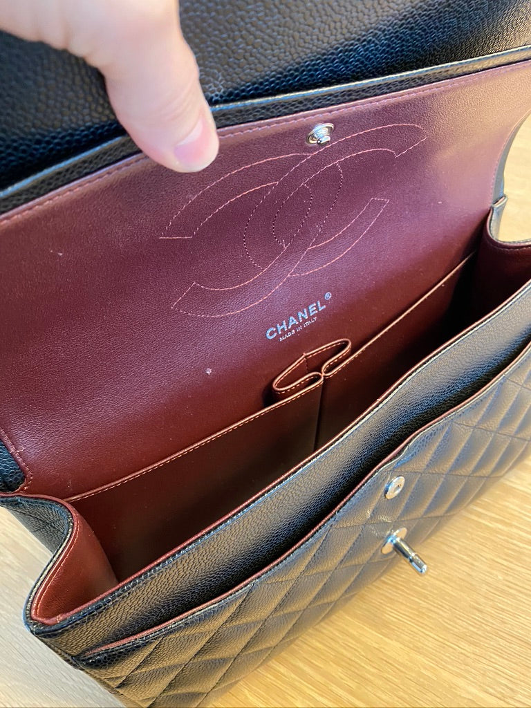 Chanel Classic Large Flap - (Nypris 86.830 kr)