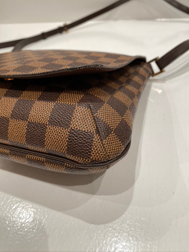 Louis Vuitton Damier Musette Salsa