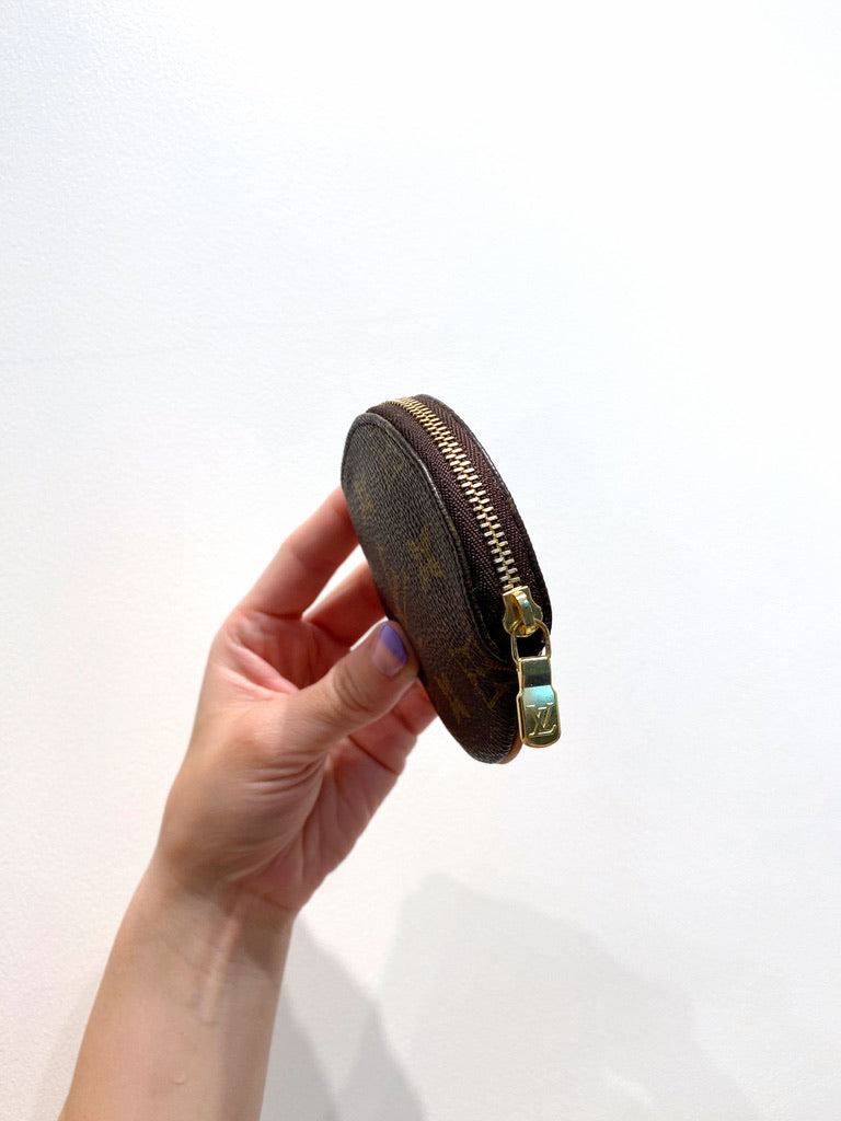 Louis Vuitton Monogram Round Coin Purse