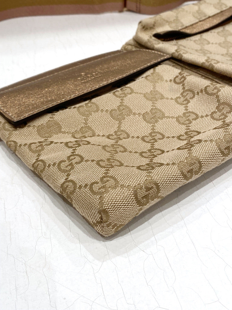Gucci Monogram Beltbag/Bumbag