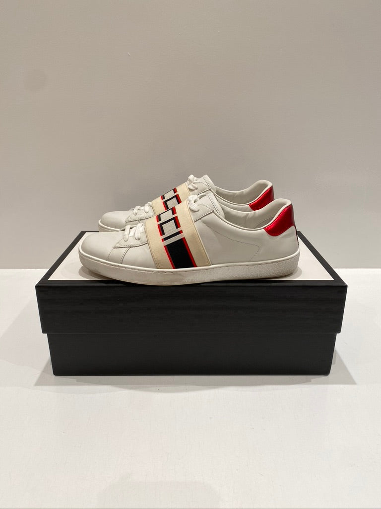 Gucci Sneakers - Str 6/Passer Ca str 40