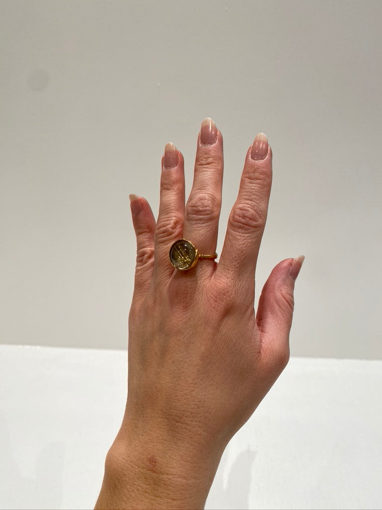 Ole Lynggaard Lotus Ring 4 - Custommade - (Nypris ca 55.000 kr)