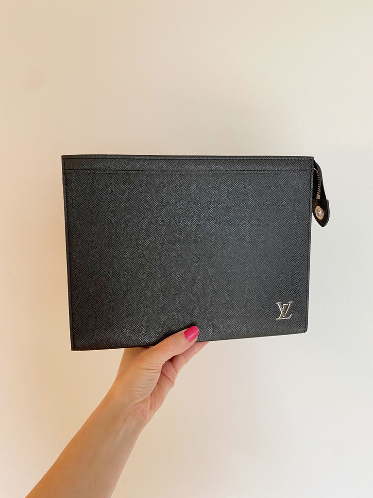 Louis Vuitton Pochette Voyage MM - Noir - (Nypris 7.050 kr)