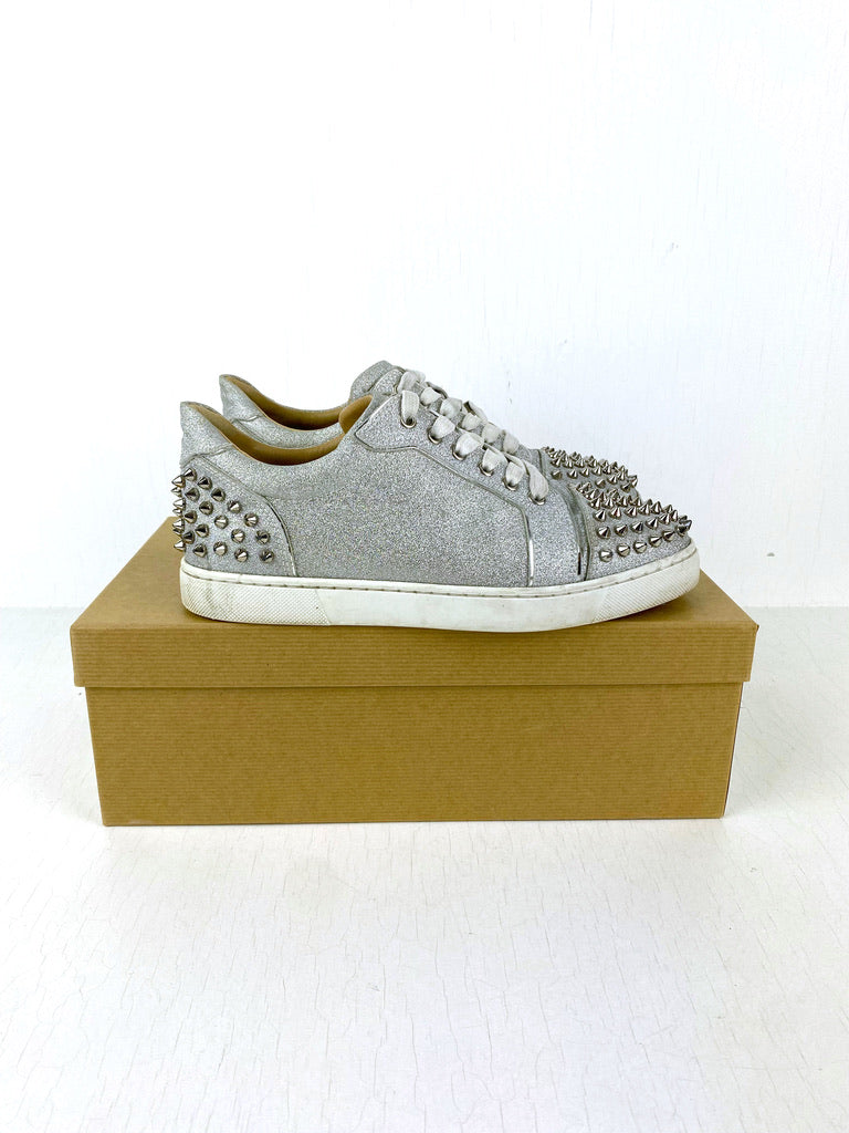 Christian Louboutin Sneakers - Str 38 - (Nypris 5.450 kr)