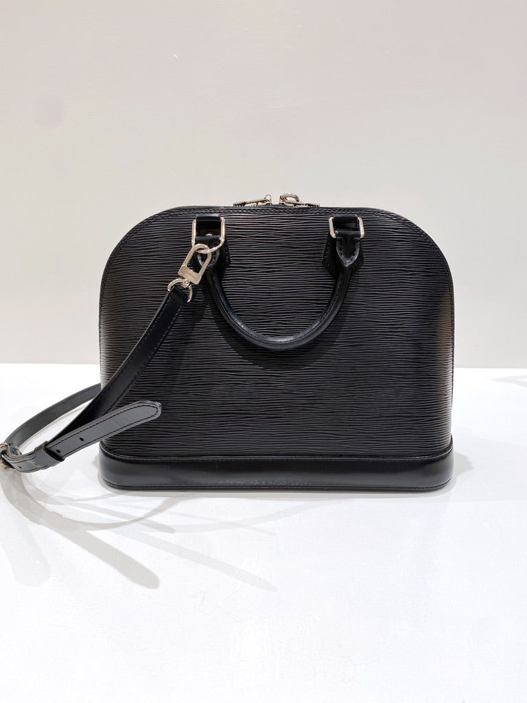 Louis Vuitton Alma Epi Noir - (Nypris ca 14.000 kr)